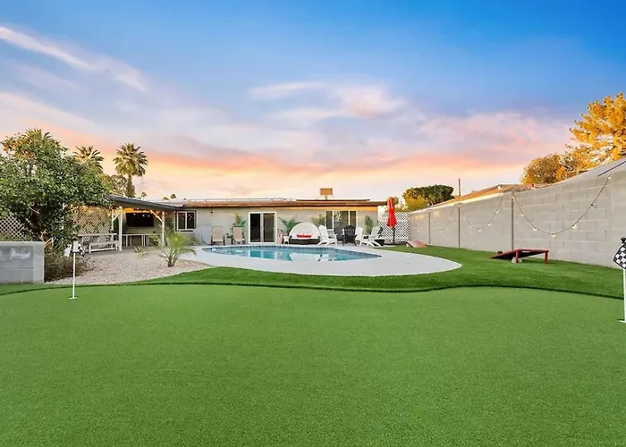 Pool With Patio Lounge & Mini Putti Near Airport * Phoenix