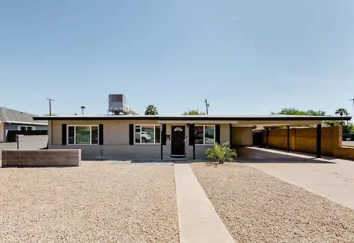 Pool With Patio Lounge & Mini Putti Near Airport Ferienhaus Phoenix
